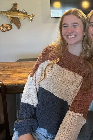 Debut Sweater thumbnail 2