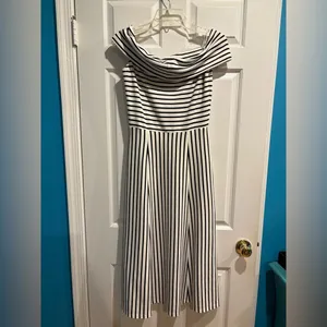 Derek Lam off shoulder knit striped dress midi M white black thumbnail 3