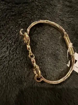 Gold Horsebit hinged Bangle Bracelet - Women Jewelry thumbnail 2