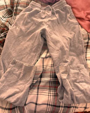 Under Armour sweatpants thumbnail 1