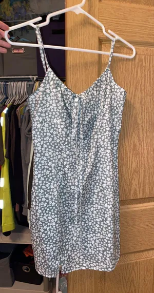 SheIn Dress thumbnail 1