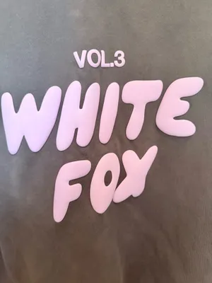 White Fox Boutique Hoodie Offstage Volcanic 3XS/XXS thumbnail 5