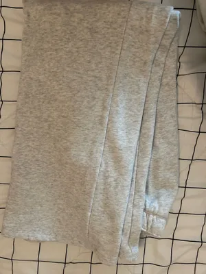 Grey Hollister sweats thumbnail 1