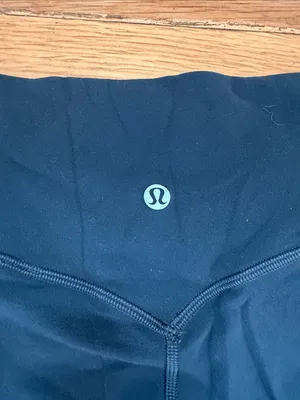 Lululemon Pushing Limits 7/8 Tight (Nulu 25") size 8 in black thumbnail 4
