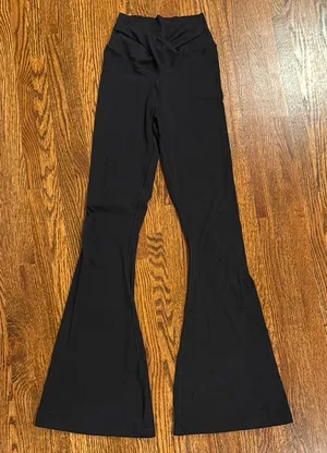 Aerie Black Hi-Rise Flare Legging thumbnail 1