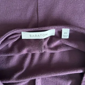 Babaton XS Open Back Long Sleeve Top Purple Plum Minimalist Chic thumbnail 4