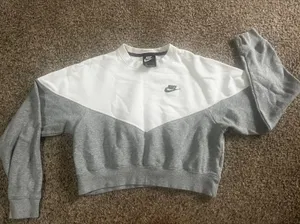 Nike Crew Neck thumbnail 1
