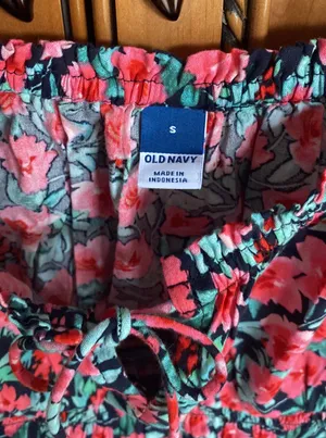 Old Navy Floral Top thumbnail 4