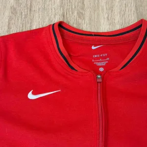 Nike Dri-FIT quarter-zip pullover in red and black. Size S thumbnail 6