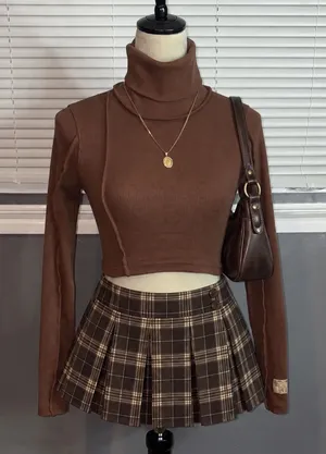 PrettyLittleThing Brown Ribbed Exposed Seam Cropped Turtleneck Top US 2 thumbnail 1