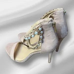 Jessica‎ Simpson Heels with Pearl Accents thumbnail 5