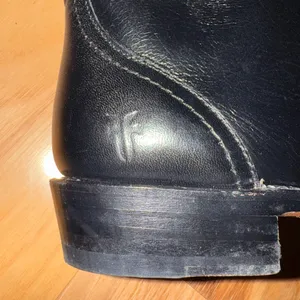 Frye Dorado riding boots made of black leather thumbnail 5