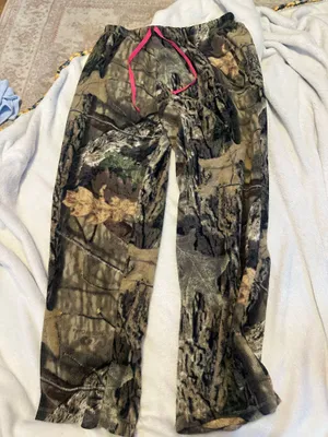 Mossy Oak Camo Pants  thumbnail 1