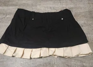 NWT White Fox Black Mini Pleated Skirt Size Large thumbnail 2