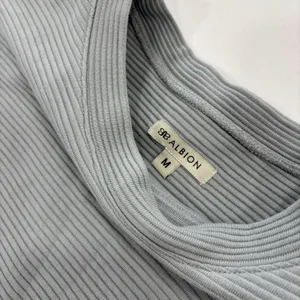 Albion Fit Sweatshirt Womens Size Medium Atlas Ribbed Puff Sleeve Blue Gray thumbnail 3