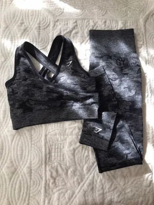 Gymshark Black Camo Seamless Leggings And Sports Bra thumbnail 1