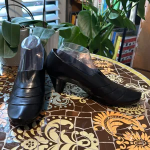 PAUL GREEN BLACK LEATHER PUMP HEEL Sz: 6.5 thumbnail 3