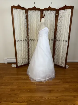 Pretty NEW Vintage Y2K David’s Bridal Organza Wedding Gown thumbnail 6