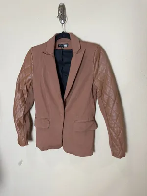 Central Park West Faux Leather Quilted Sleeve Blazer Jacket Camel Tan Size XS thumbnail 4