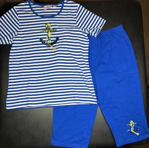 Quacker Factory Women’s Size S Nautical Sequin Top & Capri Pants Set thumbnail 1