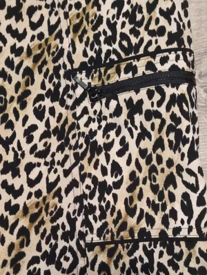 Zenergy By Chicos Cheetah Print Golf Skort Size 0.5 (S/6) thumbnail 3