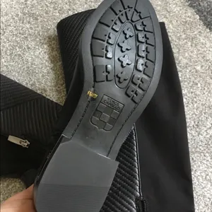 NEW Vince Camuto modern boots🖤🖤 thumbnail 5