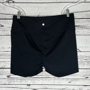Yogalicious Lux Size 1X Black 5” Inseam Athletic Shorts thumbnail 2