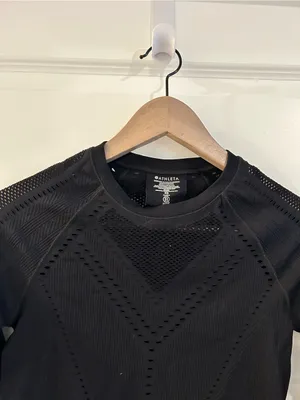Athleta Oxygen Mesh Top Black Size XS thumbnail 3