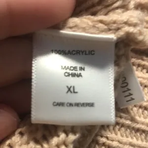🔹 4 for $30 NY&CO Sweater Tan Size XL thumbnail 8