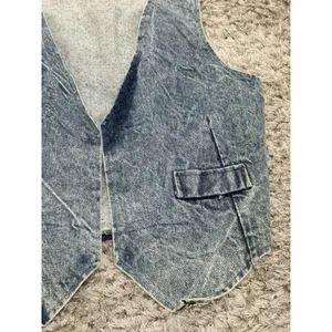 The Dean Group Vintage 90’s Acid Washed Denim Vest Women’s Size Large thumbnail 4