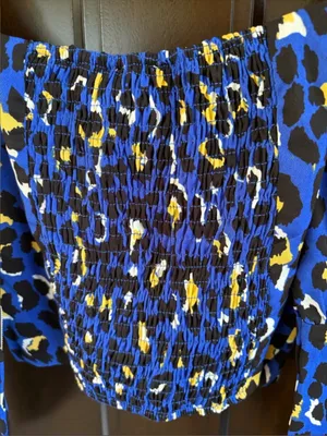 NWT RAHI Chloe Puff Shoulder Blue Animal Print Crop Top Size XS thumbnail 12