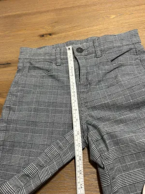 Size 4 American Eagle plaid skinny jeans thumbnail 11