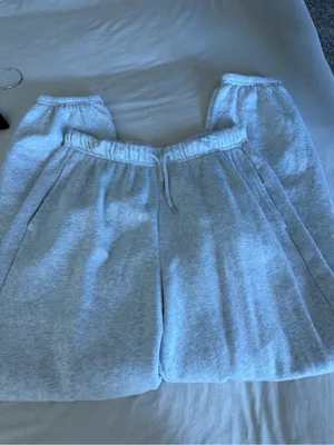 Gray old navy sweatpants thumbnail 2