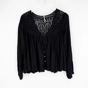 Free People Doin' It Right‎ Black Eyelet Top Women's Size XS Boho thumbnail 2