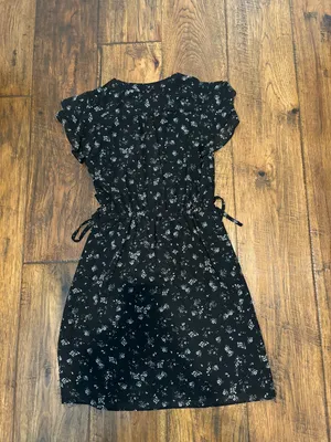 Dress thumbnail 3