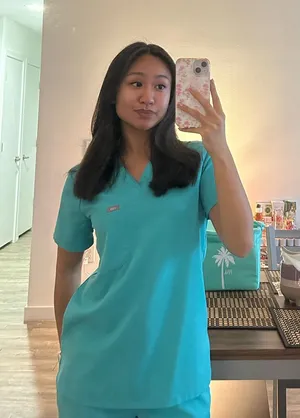 FIGS Oasis Scrub Top thumbnail 1