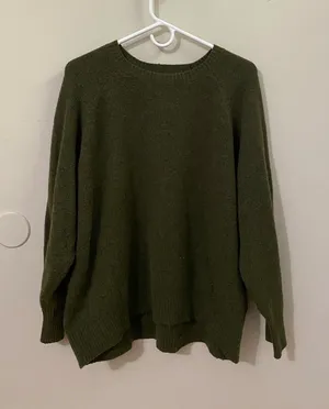 Old Navy Olive Green Women's Crewneck Sweater thumbnail 1
