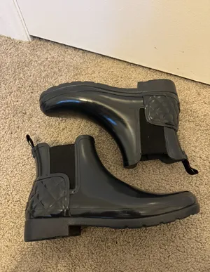Hunter Chelsea Blue quilted short boots size 9 thumbnail 3