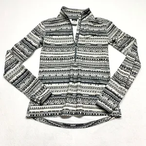 Nike Pro‎ Dri-FIT 1/2 Zip Pullover Womens Size M Grey Geometric Fair Isle Fleece thumbnail 1