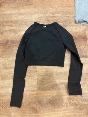 Black Gymshark Seamless Long Sleeve Vital Crop Top thumbnail 4