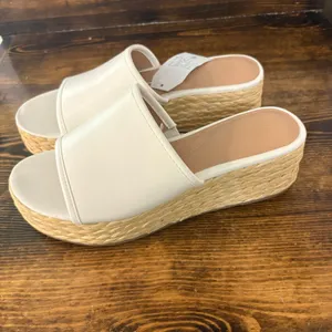 Time And Tru‎ White Platform Sandals Size 9 thumbnail 2