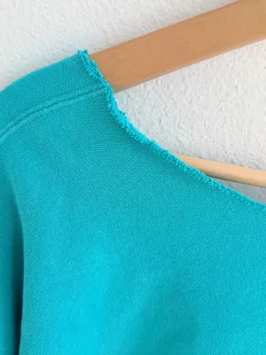 Champion off-the-shoulder sweatshirt thumbnail 10