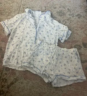Boutique Pajama set thumbnail 1