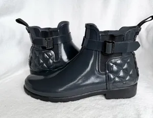 HUNTER Refined Gloss Quilt Chelsea Waterproof Ankle Boots Womens Size 8 Gray thumbnail 1