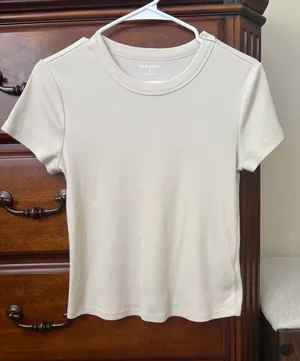 Old Navy Cream Top thumbnail 1