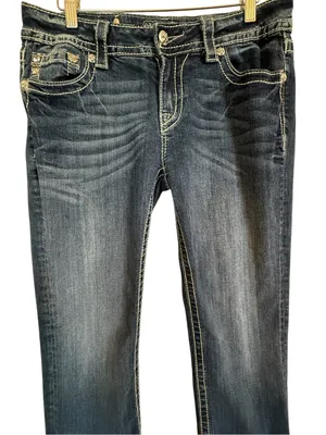 Miss Me Mid Rise Cuffed Capri Jeans Size 30 Angel Wings Embellished MP6377P thumbnail 4