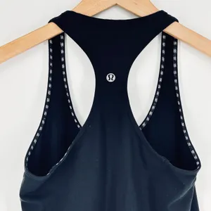 Lululemon Racerback Tank Top Womens Size 2 Yoga Running Pilates Athleisure Black thumbnail 6