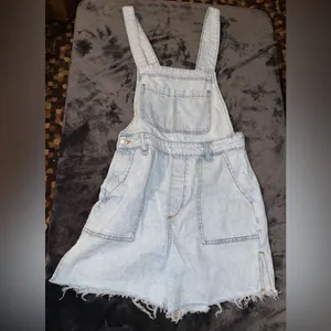 WeWoreWhat Slit Overall Short in Super Light Size Small thumbnail 9