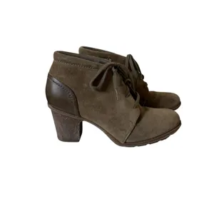 Clarks Sashlin Sue Ankle Bootie Womens 9M Olive Brown Indie Sleaze Boho Hipster thumbnail 3