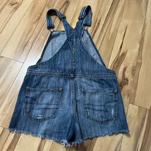 American Eagle Women’s XS/S Raw Hem Overall Jean Shorts Denim Shortails Tomgirl thumbnail 7